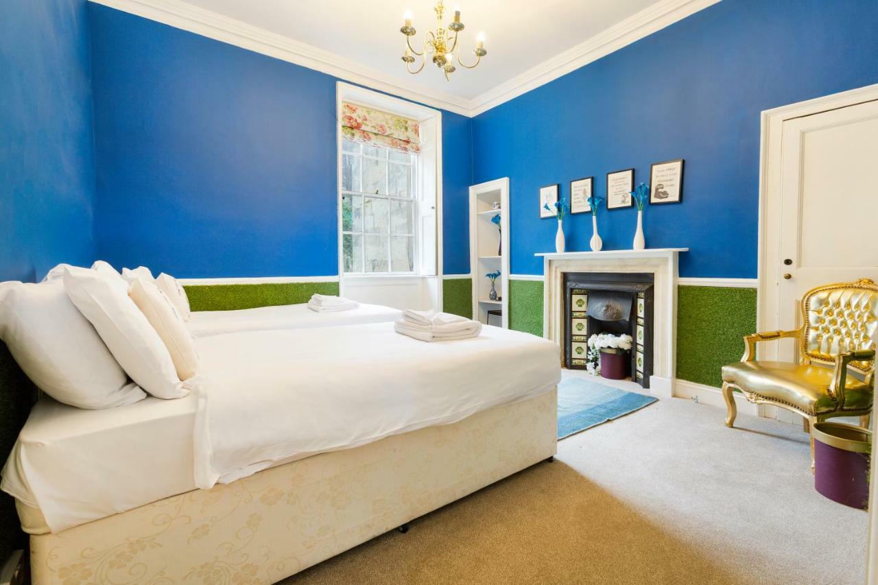 The Wonderland Townhouse - Alice In Wonderland 7Bdr Home Bath Eksteriør bilde