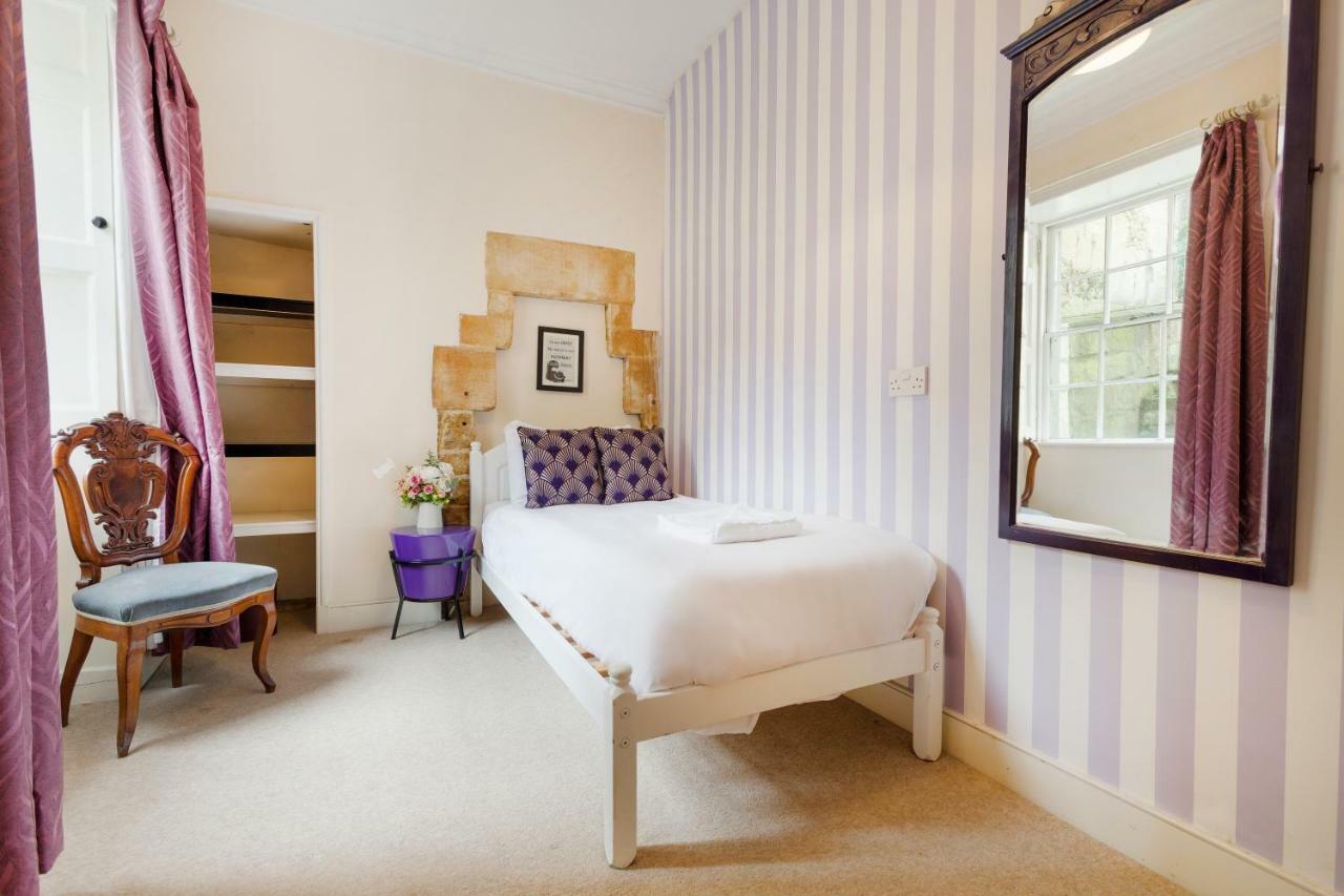 The Wonderland Townhouse - Alice In Wonderland 7Bdr Home Bath Eksteriør bilde